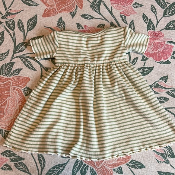 Striped Kate Quinn Dress - Picture 2 of 2
